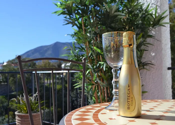 Casa Ancladero W Big Balcony And Lovely View Bed & Breakfast Fuengirola