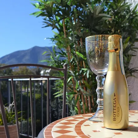 Casa Ancladero W Big Balcony And Lovely View Bed and Breakfast Fuengirola